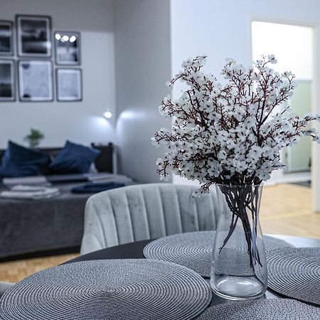 Apartamento Grand Cozy Corner Helsinki Exterior foto